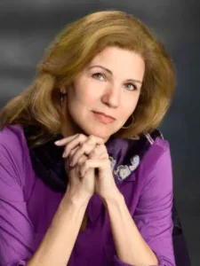 Ana Turns Ana Turns author Lisa Gornick