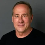 The Oligarch's Daughter The Oligarch's Daughter author Joseph Finder's photo portrait